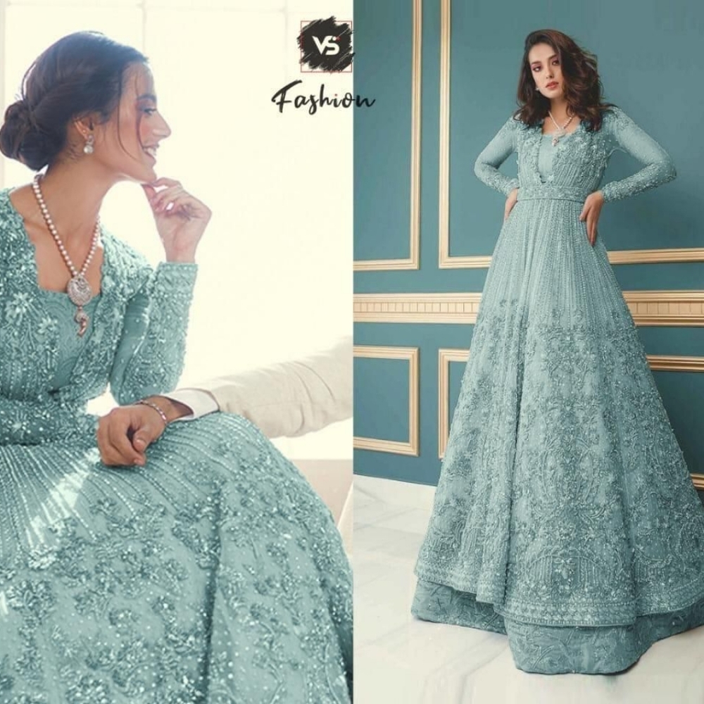 Beautiful gown dress for Wedding, Engagement or Personal Event